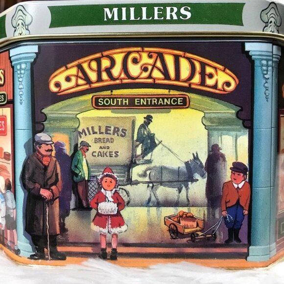 NWOT Vintage Silver Crane Co Old English Arcade (Made in England) Octagonal Tin - Picture 6 of 16